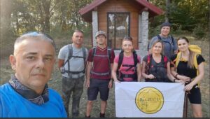 Tomislav Dujmić; HPD Cibalia; planinari